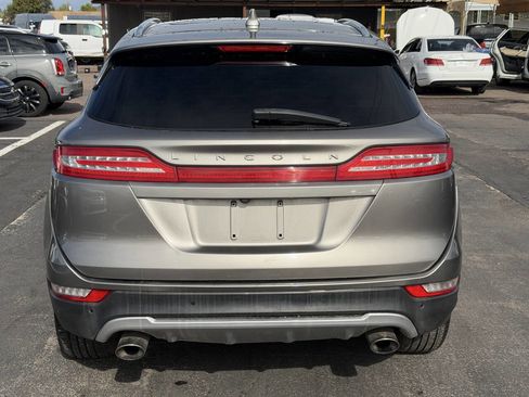 Used 2017 Lincoln MKC Select image 12