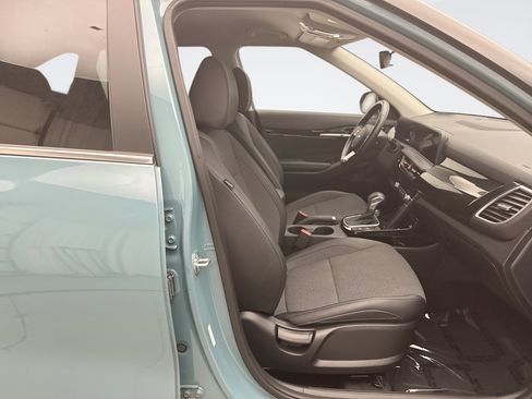 Used 2024 Kia Seltos S AWD/4WD image 17