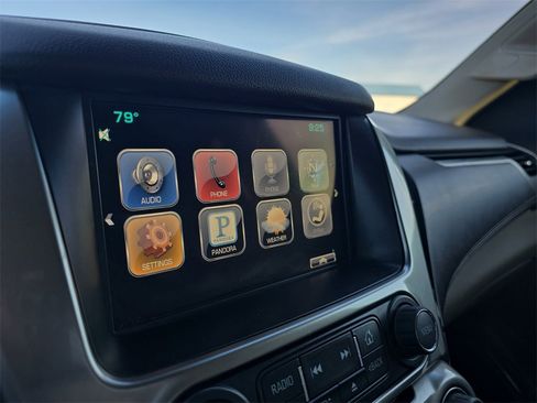 Used 2015 Chevrolet Tahoe LT image 22