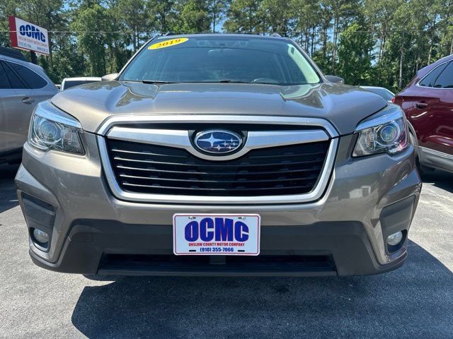 Used 2019 Subaru Forester Premium AWD/4WD image 2