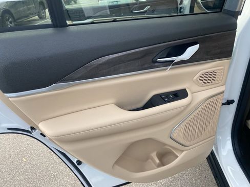 Used 2024 Jeep Grand Cherokee Limited 4xe w/ Trailer Tow Package image 16