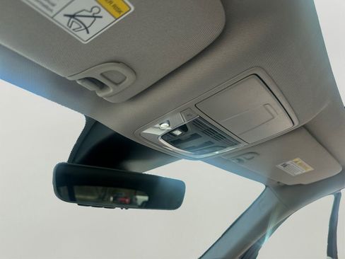 Used 2024 Acura MDX SH-AWD w/ Technology Package image 22