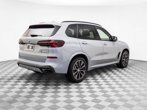 Used 2025 BMW X5 M60i w/ Climate Comfort Package AWD/4WD image 5