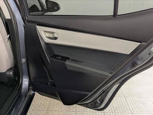 Used 2017 Toyota Corolla LE w/ LE Premium Package w/Moonroof FWD image 21