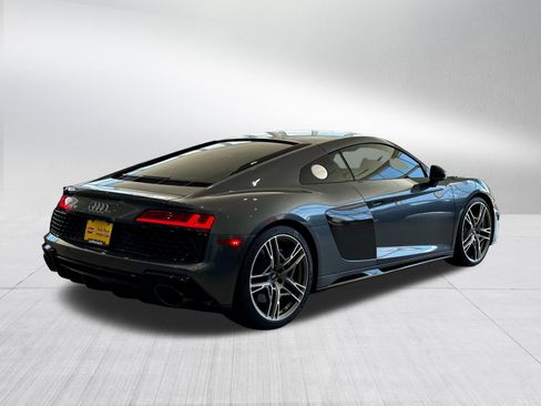 Used 2023 Audi R8 V10 performance w/ Dynamic Package RWD image 7