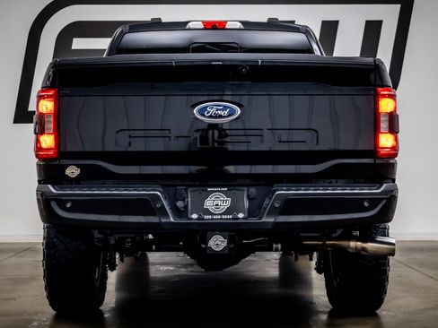 Used 2021 Ford F150 XLT w/ Equipment Group 302A High AWD/4WD image 10