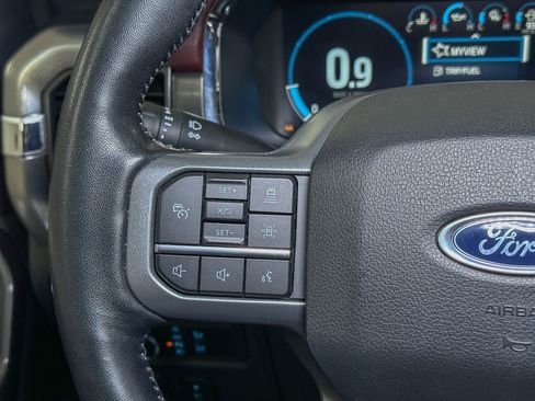 Certified 2022 Ford F150 Lariat w/ Equipment Group 502A High image 36