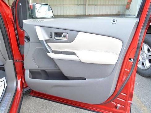 Used 2013 Ford Edge Limited image 31