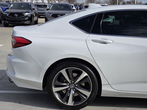 Certified 2025 Acura TLX w/ Technology Package image 14