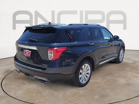 Used 2022 Ford Explorer King Ranch w/ Class IV Trailer Tow Package AWD/4WD image 10