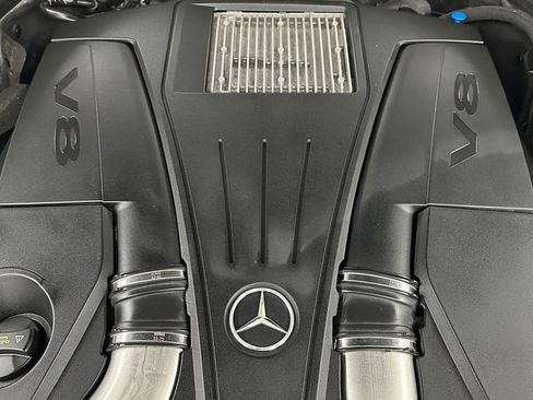 Used 2012 Mercedes-Benz CLS 550 4MATIC image 4