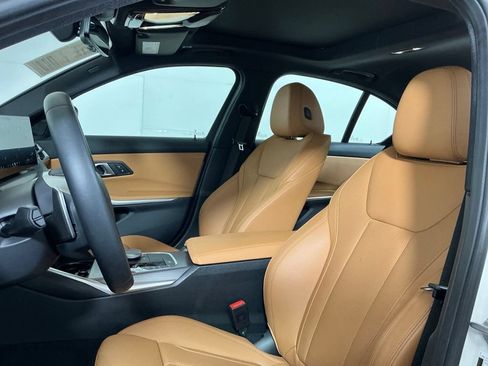Certified 2025 BMW 330i Sedan w/ Convenience Package RWD image 23