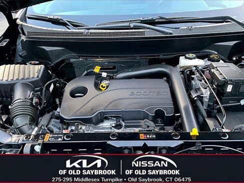 Used 2024 Chevrolet Equinox LT image 29