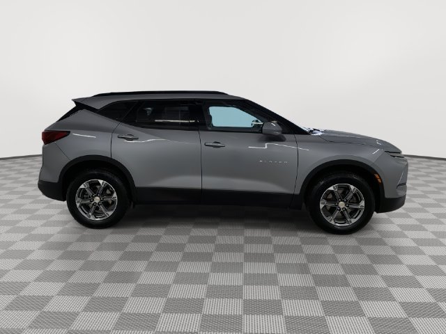 Certified 2025 Chevrolet Blazer LT w/ Convenience Package FWD image 13
