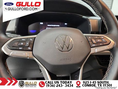 Used 2025 Volkswagen Taos S w/ Taos MDO Package image 23