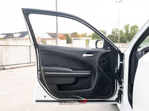 Used 2020 Dodge Charger Scat Pack image 38