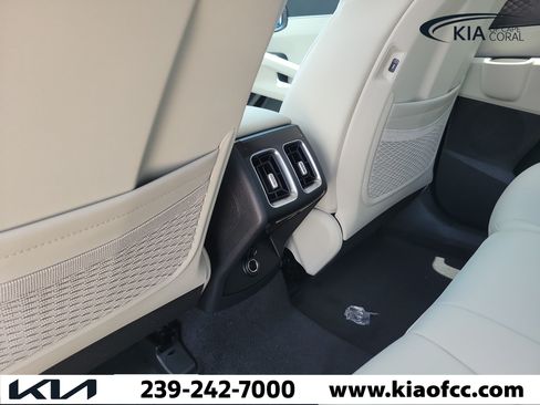 New 2026 Kia Sorento S FWD image 12