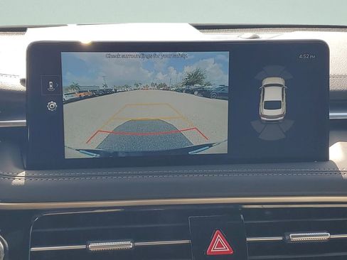 Used 2025 Genesis G70 3.3T Advanced RWD image 18
