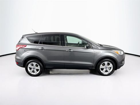 Used 2013 Ford Escape SE image 8