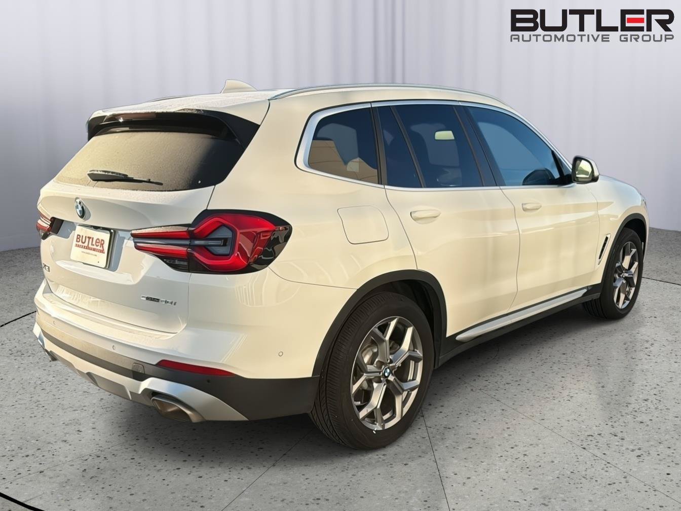 Used 2024 BMW X3 sDrive30i w/ Convenience Package RWD image 6