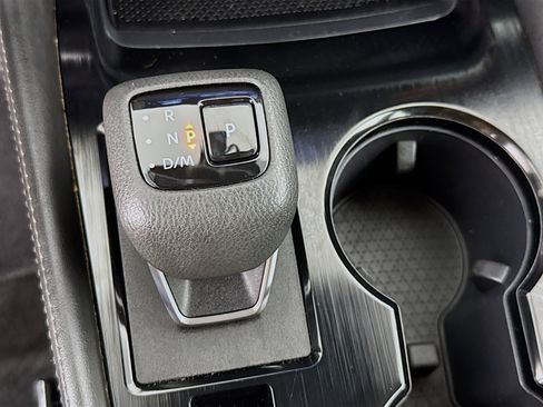 Used 2023 Nissan Rogue SL w/ SL Premium Package AWD/4WD image 19