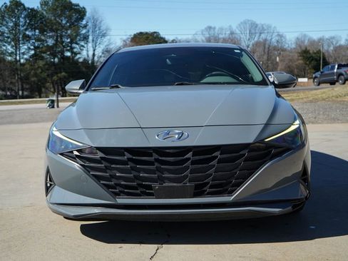 Used 2022 Hyundai Elantra SEL w/ Convenience Package image 10