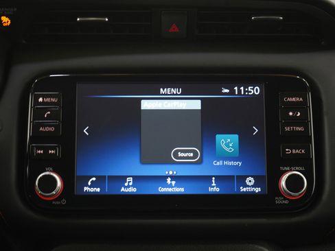 Used 2024 Nissan Kicks SR w/ SR Premium Package image 17