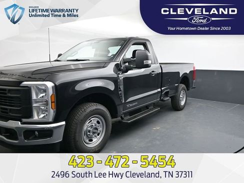 New 2025 Ford F250 XL w/ XL Chrome Package image 3