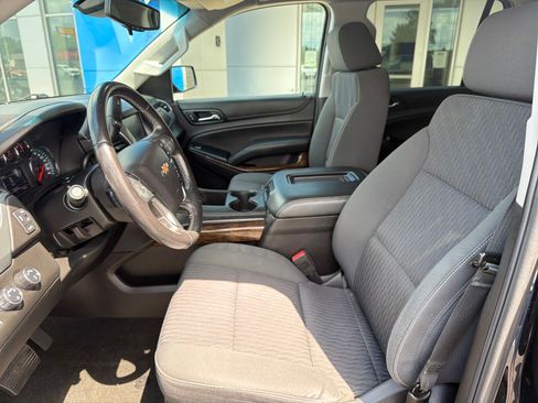 Used 2018 Chevrolet Tahoe LS w/ Enhanced Driver Alert Package AWD/4WD image 8