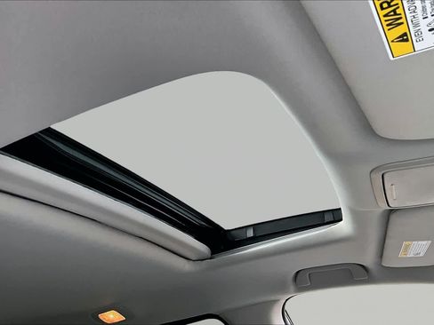Certified 2025 Honda Odyssey EX-L image 47