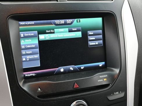 Used 2015 Ford Explorer XLT w/ Equipment Group 201B FWD image 28