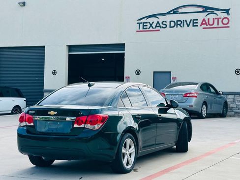 Used 2015 Chevrolet Cruze LT image 10