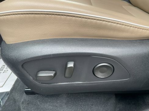 Certified 2025 Buick Enclave Preferred image 20