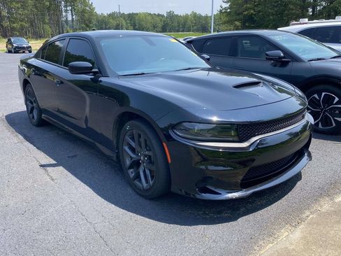 Used 2022 Dodge Charger GT w/ Plus Group RWD image 3