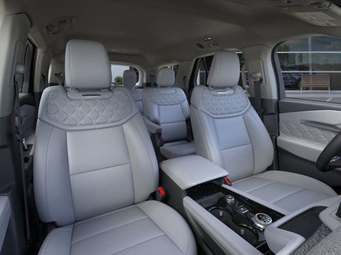 New 2026 Ford Explorer Platinum w/ LUX Leather Package AWD/4WD image 11