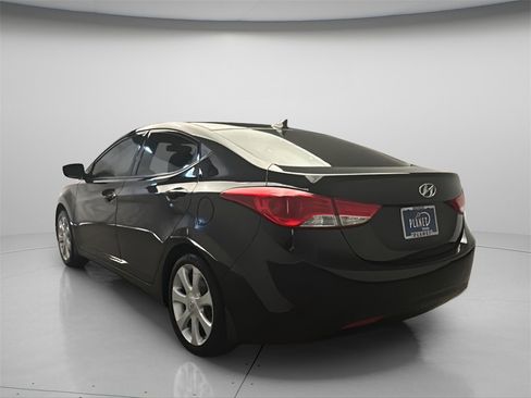 Used 2013 Hyundai Elantra Limited w/ Technology Pkg image 6