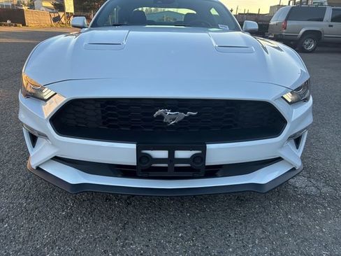 Used 2023 Ford Mustang Coupe RWD image 26