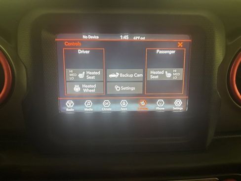 Used 2021 Jeep Gladiator Willys image 44