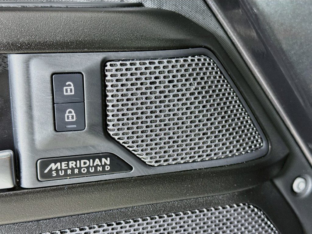 Used 2023 Land Rover Defender 110 Carpathian Edition AWD/4WD image 24