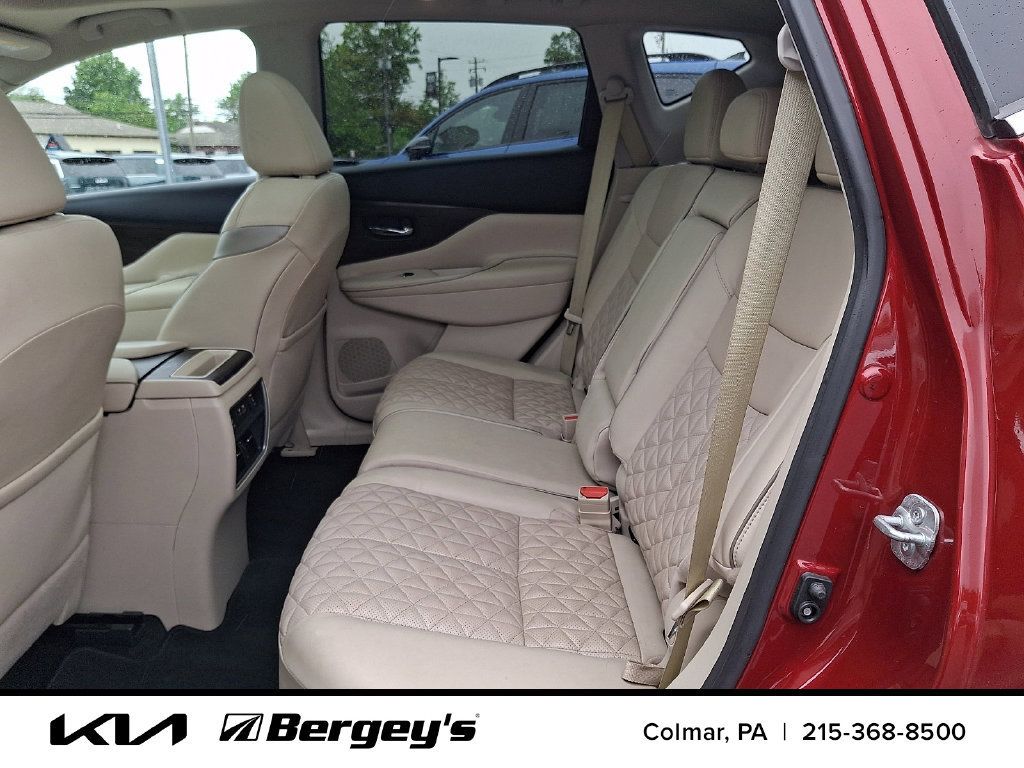 Used 2019 Nissan Murano Platinum AWD/4WD image 12
