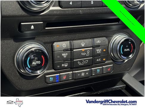 Used 2018 Ford F150 Platinum w/ Equipment Group 701A Luxury AWD/4WD image 19
