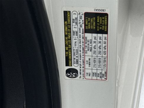 Used 2021 MAZDA MAZDA3 s image 43