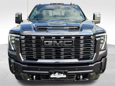 Used 2024 GMC Sierra 2500 Denali Ultimate image 15