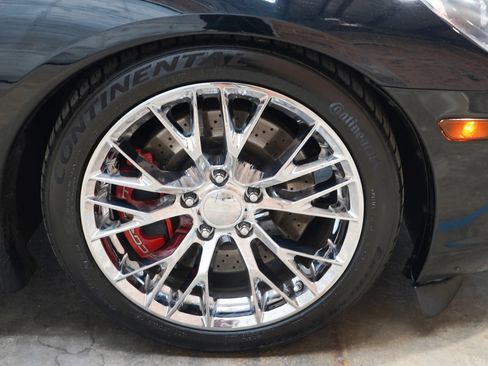 Used 2008 Chevrolet Corvette Coupe w/ Z51 Performance Package RWD image 66