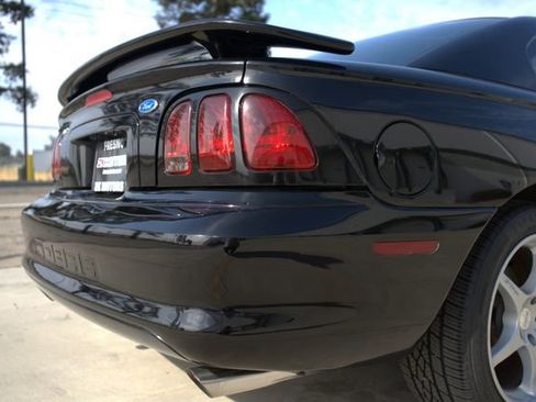 Used 1997 Ford Mustang Cobra image 29