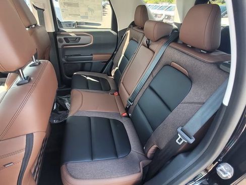 New 2026 Ford Bronco Sport Outer Banks w/ Outer Banks Tech Package+ AWD/4WD image 6