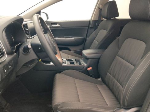 Used 2022 Kia Sportage LX FWD image 17