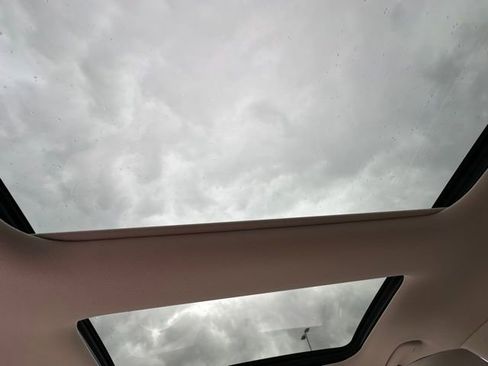 Used 2023 Genesis GV80 2.5T w/ Prestige Package image 21