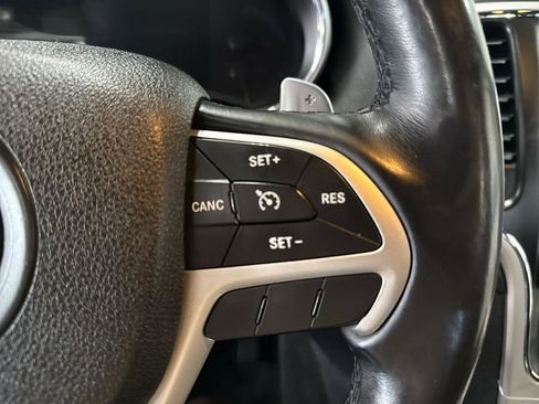 Used 2015 Jeep Grand Cherokee Altitude image 14