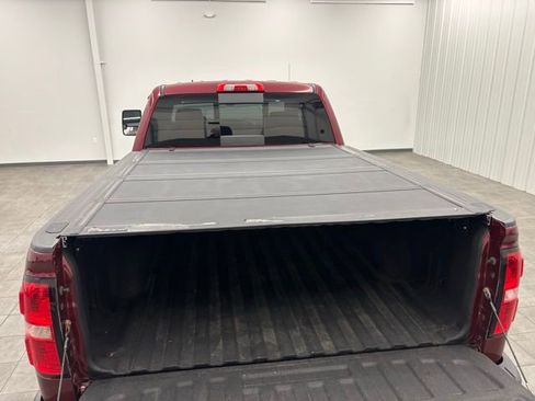 Used 2015 GMC Sierra 1500 SLT w/ All-Terrain Package AWD/4WD image 9